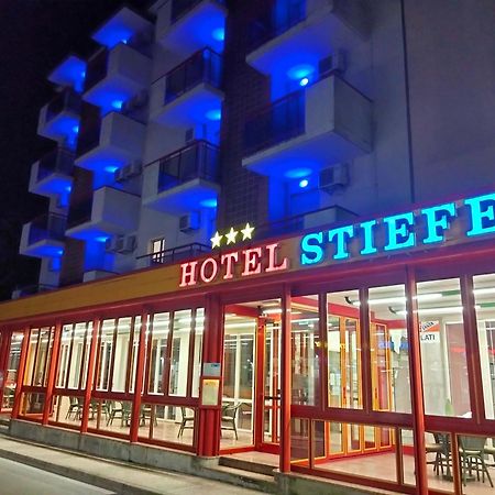 Hotel Stiefel Линяно Сабиадоро Екстериор снимка