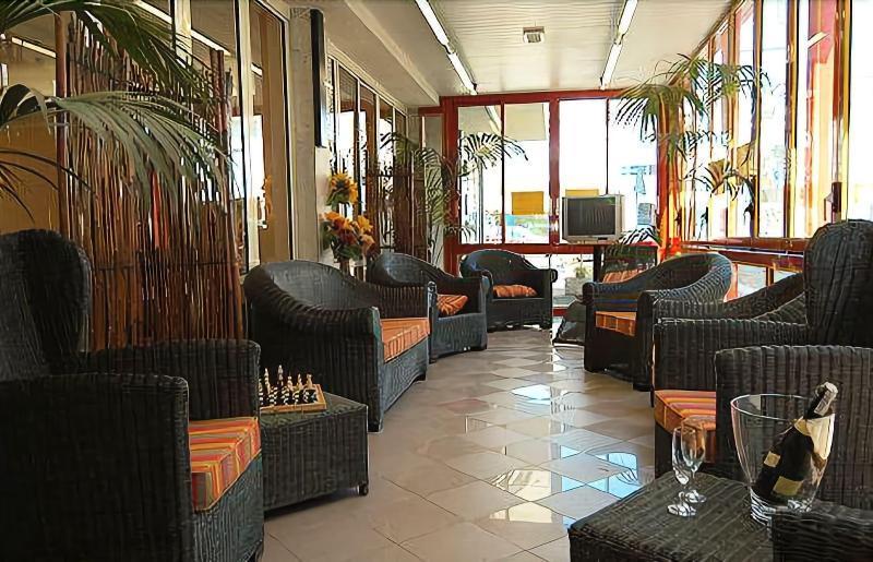 Hotel Stiefel Линяно Сабиадоро Екстериор снимка