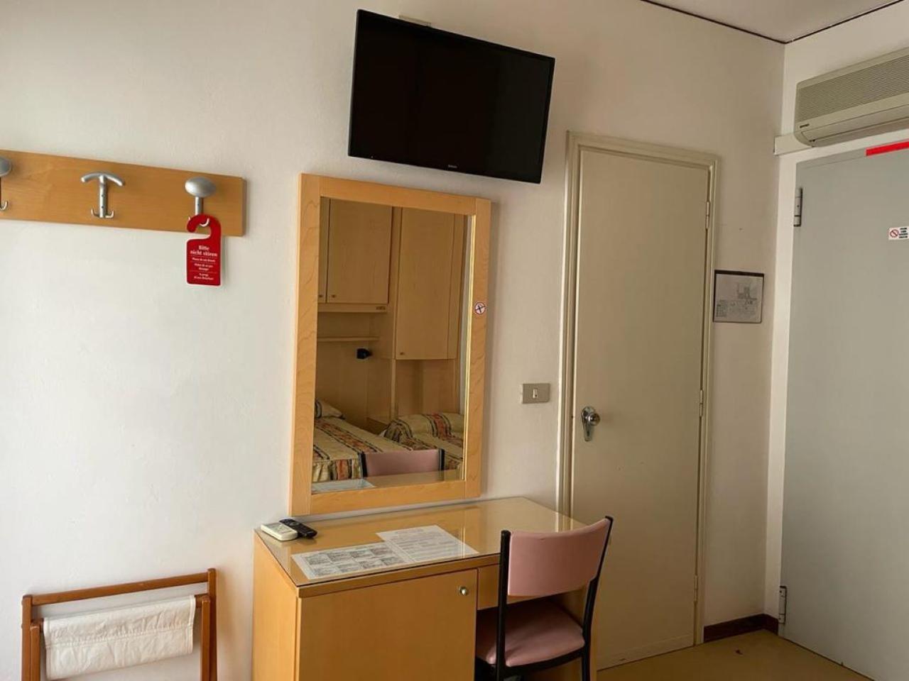 Hotel Stiefel Линяно Сабиадоро Екстериор снимка