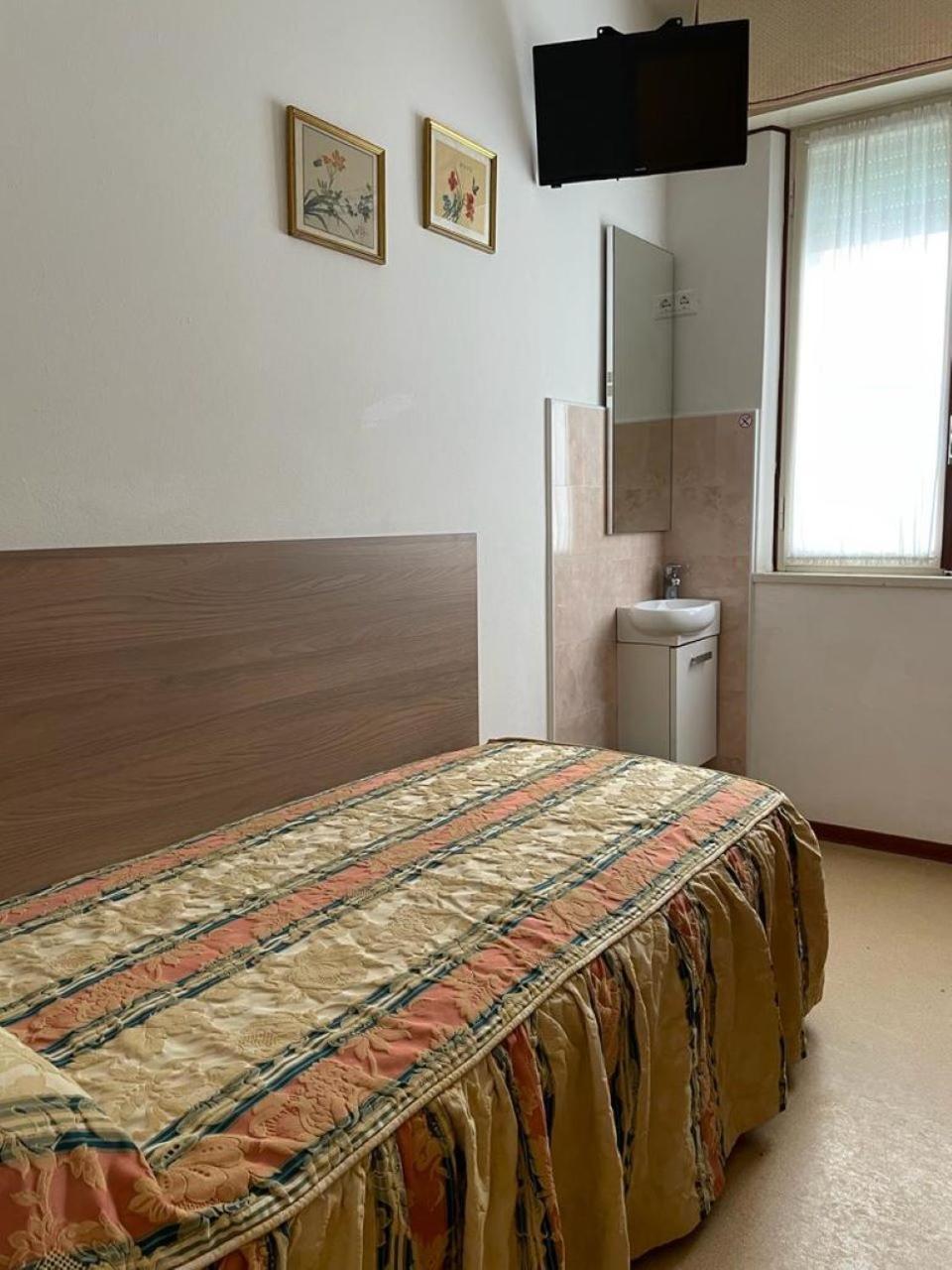 Hotel Stiefel Линяно Сабиадоро Екстериор снимка